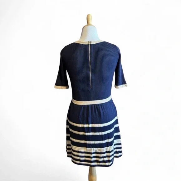 Lilly Pulitzer Striped Sweater Dress Sz M Merino Wool Fit & Flare Half Sleeve - Picture 3 of 5